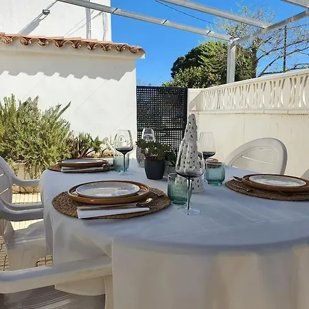Sanchez Y Laserna Amplia Casa En Denia Cerca Del Mar Y La Montana Ferienhaus La Jara (Valencia)